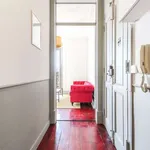 Rent a room in lisbon