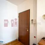 Affitto 3 camera appartamento di 80 m² in Rome