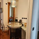 Rent 4 bedroom apartment of 150 m² in Milan