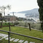 Rent 5 bedroom house of 150 m² in Rapallo