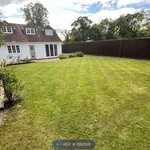 Rent 5 bedroom house in South East England