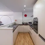 Rent 2 bedroom flat of 699 m² in Glasgow