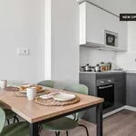 Rent a room of 33 m² in Madrid