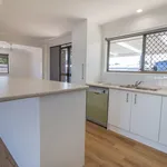 Rent 4 bedroom house in Bargara