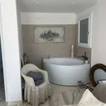 Rent 4 bedroom house of 180 m² in Rome