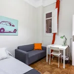 Rent 6 bedroom apartment in Valencia