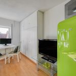 Rent 1 bedroom apartment of 32 m² in Stuttgart