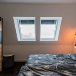 Miete 1 Schlafzimmer wohnung von 66 m² in Berlin