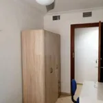 Rent 3 bedroom apartment in Alicante