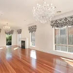 Rent 4 bedroom house in Caulfield South