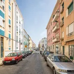 Rent 2 bedroom apartment of 65 m² in Lisbon