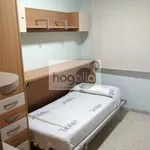 Alquilo 4 dormitorio apartamento de 90 m² en  Sevilla