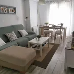 Rent a room of 90 m² in valencia