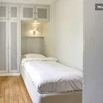 Appartement de 65 m² avec 1 chambre(s) en location à Paris