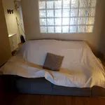 Alquilo 2 dormitorio apartamento de 60 m² en Valencia