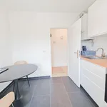 Rent 1 bedroom apartment of 646 m² in Dusseldorf