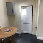 Rent 3 bedroom house in Wolverhampton