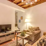 Rent 7 bedroom apartment of 140 m² in Rome