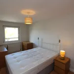 Rent 3 bedroom apartment in Edinburgh  East