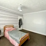 Rent 3 bedroom house in Yorkshire And The Humber