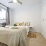 Rent a room of 120 m² in valencia