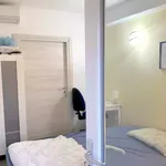 Rent 4 bedroom apartment in Rome