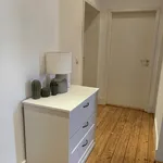 Miete 3 Schlafzimmer wohnung von 861 m² in Frankfurt