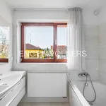 Rent 3 bedroom apartment of 86 m² in Capital City of Prague