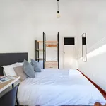 Rent 7 bedroom apartment in Lisbon