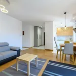 Rent 3 bedroom apartment of 69 m² in Łódź