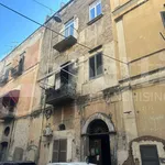 2-room flat via Oplonti, Torre Annunziata