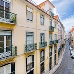 Rent 1 bedroom apartment in Lisbon