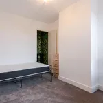 Rent 4 bedroom flat in Birmingham