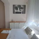 Rent a room in Lisbon