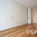 Pronajměte si 3 ložnic/e byt o rozloze 114 m² v Prague