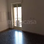 Affitto 2 camera appartamento di 70 m² in Messina