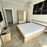 Rent 2 bedroom apartment of 70 m² in Център