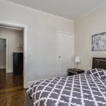 Appartement de 678 m² avec 2 chambre(s) en location à Vancouver