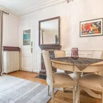 Appartement de 1033 m² avec 3 chambre(s) en location à Paris