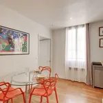 Appartement de 646 m² avec 1 chambre(s) en location à Paris