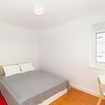 Rent 4 bedroom apartment in Lisbon