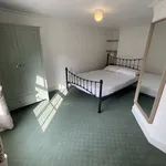 Rent 3 bedroom flat in Winchester