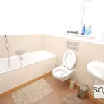 Rent 2 bedroom flat in Colchester