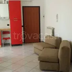 Rent 3 bedroom apartment of 100 m² in Caponago