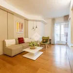 Rent 4 bedroom apartment of 120 m² in Milan