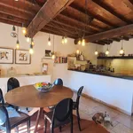 Rent 4 bedroom house of 145 m² in Tarascon