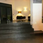 Rent 5 bedroom apartment of 156 m² in Bari