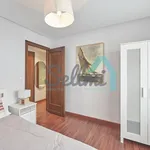 Rent 2 bedroom apartment of 72 m² in Oviedo