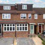 Rent 3 bedroom apartment in Hertfordshire