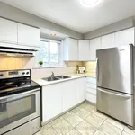 Rent 3 bedroom house in Richmond Hill (Crosby)